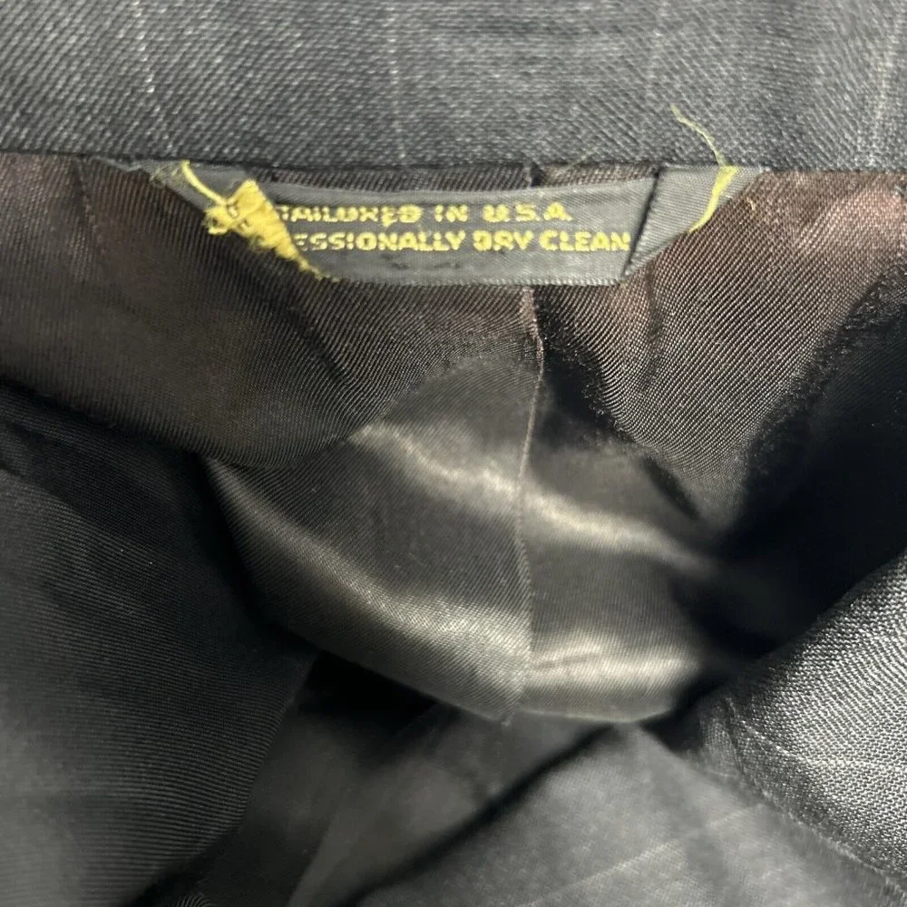 VTG Corporate Image Black Striped Two Button Blazer Jacket Men’s 42R